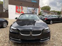 Gebraucht BMW 520 190 PS (139 kW) 2015 Black sapphire metallic Limousine
