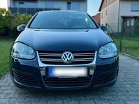 Second-hand VW Golf IV 170 CP (125 kW) 2006 Albastru Berlinǎ