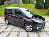 Gebraucht Ford Tourneo Connect Titanium 120 PS (88 kW) 2019 Schwarz Van / Kleinbus