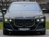 Gebraucht BMW M760e Executive 571 PS (419 kW) 2025 Schwarz Limousine