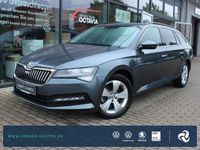 Gebraucht Skoda Superb Ambition 150 PS (110 kW) 2021 Grau (quarz grau metallic) met. grau (quarz grau metallic) met. Kombi