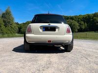 Gebraucht Mini Cooper 116 PS (85 kW) 2005 Weiß Kleinwagen