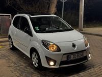 Gebraucht Renault Twingo Night&Day 75 PS (55 kW) 2009 Weiß Kleinwagen
