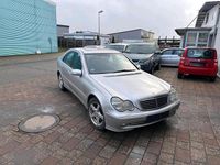 Gebraucht Mercedes C320 218 PS (160 kW) 2001 Silber Limousine