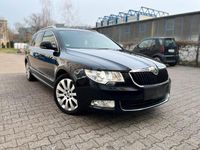 Gebraucht Skoda Superb 170 PS (125 kW) 2013 Schwarz Kombi