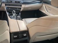 Gebraucht BMW 520 184 PS (135 kW) 2013 Weiß Limousine