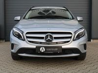 gebraucht Mercedes GLA200 *XENON*SHZ*TEMPOMAT*AHK*PDC*KAMERA*