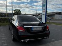 Gebraucht Mercedes E200 150 PS (110 kW) 2017 Schwarz Limousine