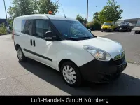 Gebraucht Opel Combo Edition 90 PS (66 kW) 2014 Weiß Van / Kleinbus