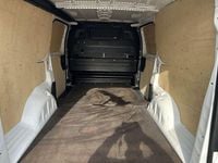 Gebraucht Peugeot Expert 102 PS (75 kW) 2021 Weiß Van