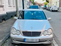 Gebraucht Mercedes C270 125 PS (91 kW) 2001 Grau Limousine