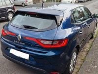 Gebraucht Renault Mégane IV Experience 101 PS (74 kW) 2017 Blau Limousine
