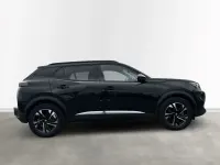 Gebraucht Peugeot e-2008 Allure 100 kW (136 PS) 2022 Schwarz SUV