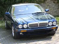 Gebraucht Jaguar XJ Sovereign 284 PS (208 kW) 2000 Blau Limousine