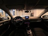 Gebraucht Audi A3 150 PS (110 kW) 2015 Grau Limousine