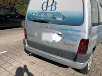 Gebraucht Citroën Berlingo 90 PS (66 kW) 2001 Silber Van / Kleinbus