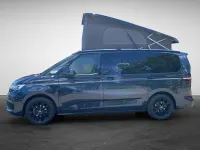 Neu VW California California 150 PS (110 kW) 2026 Starlight blue metallic Van