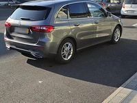 Gebraucht Mercedes B160 109 PS (80 kW) 2019 Grau Van / Kleinbus