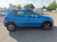 Gebraucht Dacia Sandero Prestige 90 PS (66 kW) 2015 Blau Kleinwagen
