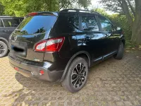 Gebraucht Nissan Qashqai 131 PS (96 kW) 2013 Schwarz SUV