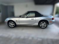 Second-hand Mazda MX5 110 CP (80 kW) 2002 Argintiu Cabrio