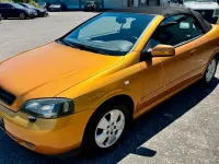 Używany Opel Astra Cabriolet 125 KM (91 kW) 2003 Złoty Kabriolet