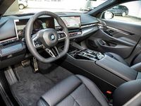 Neu BMW 540 Performance 303 PS (222 kW) 2025 Saphirschwarz Limousine