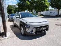 Neu Hyundai Kona Select 139 PS (102 kW) 2026 Grau SUV