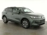 Neu VW Tiguan Life 150 PS (110 kW) 2025 Delfin grau metallic SUV