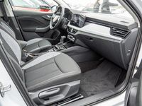 Neu Skoda Scala 150 PS (110 kW) 2025 Weiß Kleinwagen