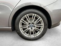 Gebraucht Mercedes B250 224 PS (164 kW) 2019 Metalliclack mountaingrau Van / Kleinbus