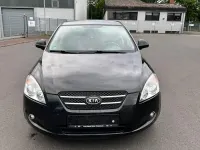 Gebraucht Kia Ceed 126 PS (92 kW) 2009 Schwarz Kleinwagen