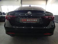 Gebraucht Alfa Romeo Giulia 150 PS (110 kW) 2017 Schwarz Limousine