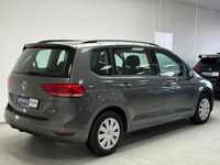 Gebraucht VW Touran Comfortline 110 PS (80 kW) 2016 Grau Van / Kleinbus
