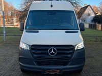 Używany Mercedes Sprinter 163 KM (119 kW) 2018 Beżowy Van