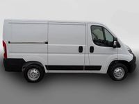 Gebraucht Opel Movano 140 PS (102 kW) 2024 Weiß Kombi