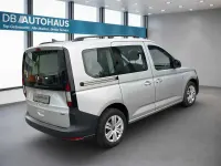 Używany VW Caddy 122 KM (89 kW) 2022 Srebrny Minivan