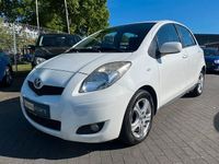 Gebraucht Toyota Yaris Cool 90 PS (66 kW) 2010 Weiß Kleinwagen