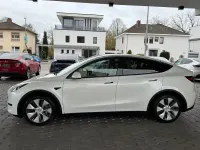 Gebraucht Tesla Model Y 378 kW (514 PS) 2023 Weiß SUV