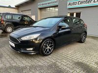 Gebraucht Ford Focus SE 162 PS (119 kW) 2015 Schwarz Limousine