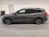 Gebraucht Ford Focus ST-Line 150 PS (110 kW) 2019 Magneticgraumet. Kombi