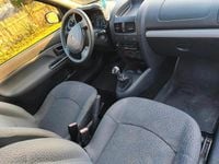 Gebraucht Renault Clio 55 PS (40 kW) 2008 Rot Kleinwagen