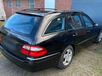 Gebraucht Mercedes E320 Avantgarde 204 PS (150 kW) 2003 Schwarz Kombi