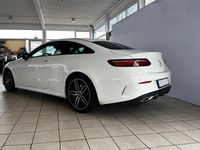 Gebraucht Mercedes E300 258 PS (189 kW) 2019 Weiß Coupé