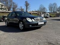 Gebraucht Mercedes E320 224 PS (164 kW) 2004 Blau Limousine