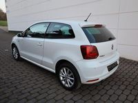 Gebraucht VW Polo LOUNGE 110 PS (80 kW) 2016 Weiß Kleinwagen