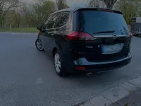 Gebraucht Opel Zafira 165 PS (121 kW) 2013 Schwarz Van / Kleinbus