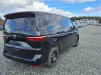 Neu VW T7 150 PS (110 kW) 2026 Grau Van