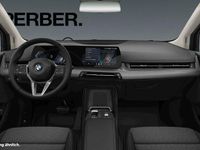 Gebraucht BMW 220 156 PS (114 kW) 2025 Weiß Van / Kleinbus