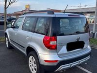 Gebraucht Skoda Yeti 110 PS (80 kW) 2017 Silber SUV